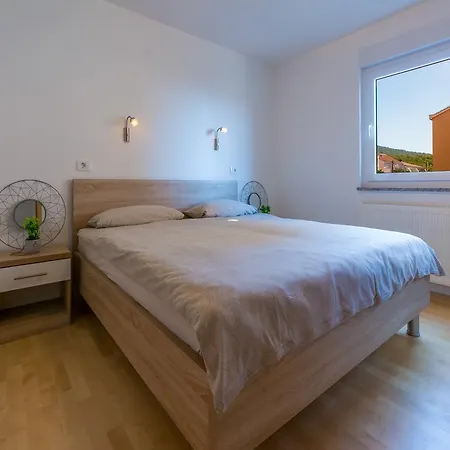 Apartment Livaja