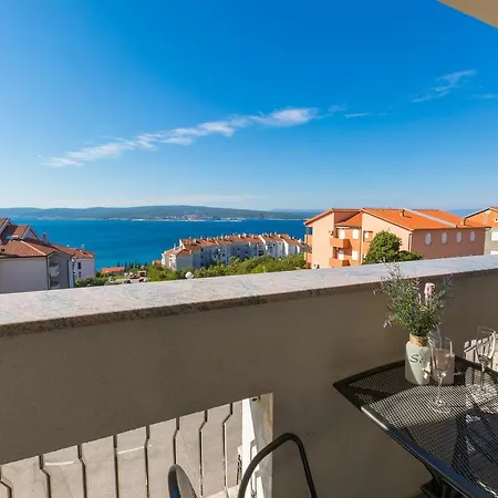 Apartament Livaja *